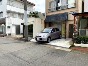 PR名古屋苗代町店　駐車スペース写真